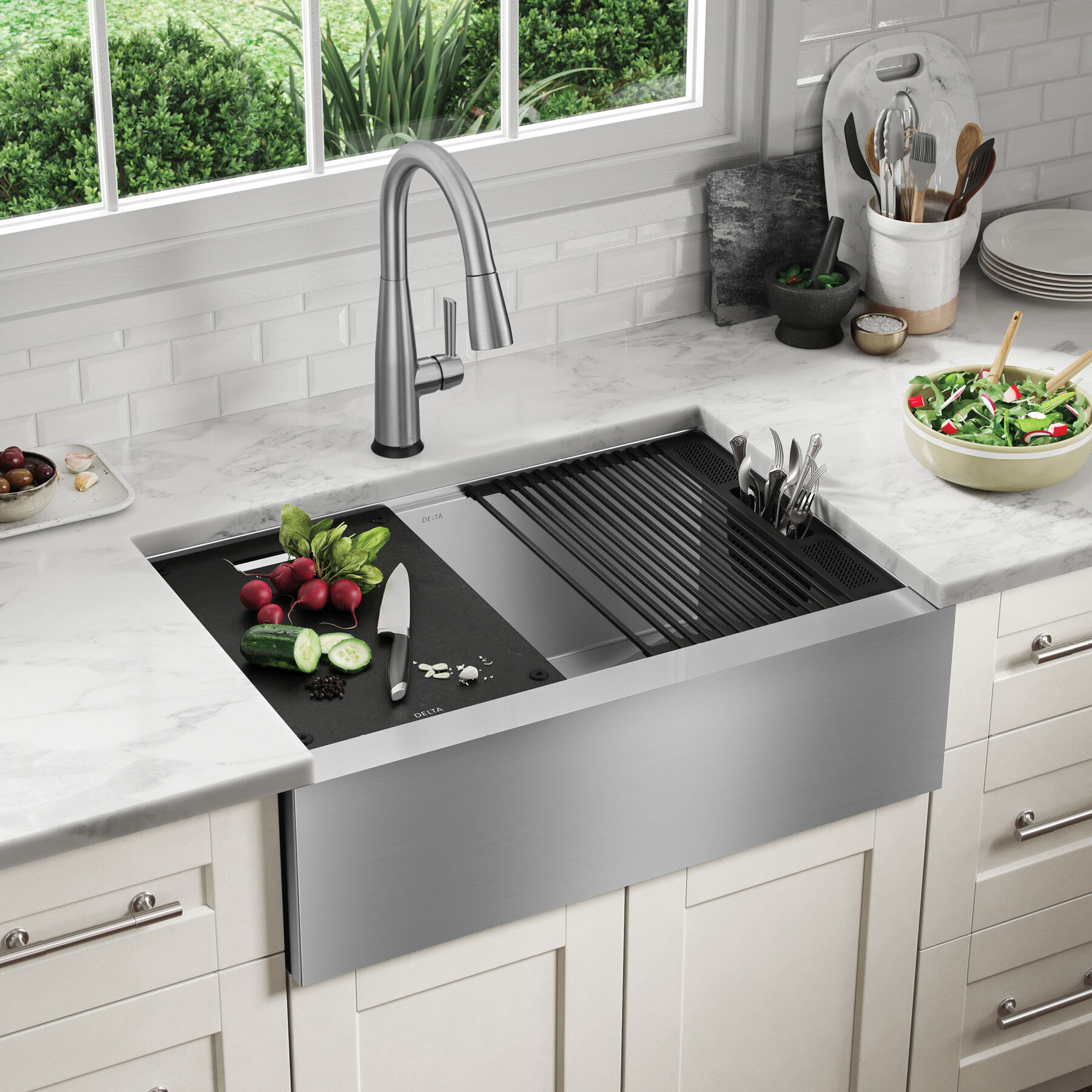 30” Workstation Undermount Single Bowl 16 Gauge Stainless Steel Farmhouse Apron Front Kitchen Sink with WorkFlow™ Ledge and Accessories, image 12